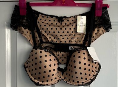 b.tempt'd lingerie set - sz 36C