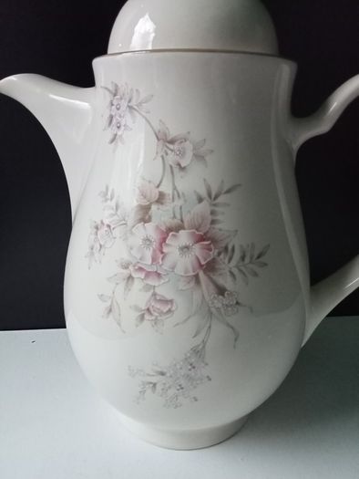Noritake KELTCRAFT "Yesterday" coffee pot