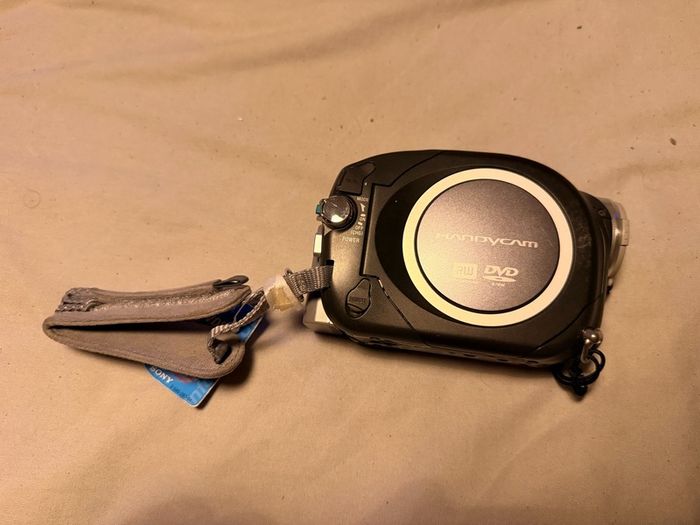 Sony Handycam DCR-DVD92E DVD Camcorder