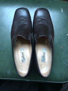 Dark brown leather shoes