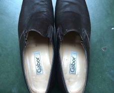 Dark brown leather shoes