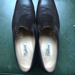 Dark brown leather shoes