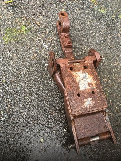 massey Ferguson swinging draw bar 135 35