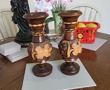 Vases carved wooden