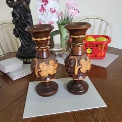 Vases carved wooden