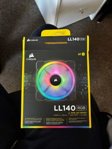 LL140 x2 Corsair Fans
