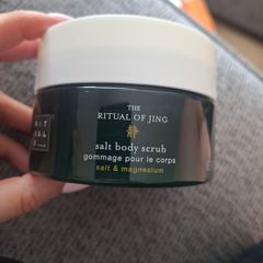 Rituals body scrub