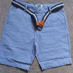 Mens shorts with belt