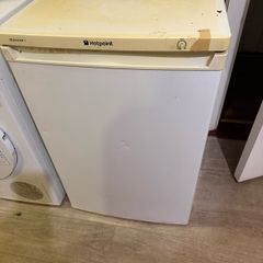Free Standing Freezer (Free to take away)