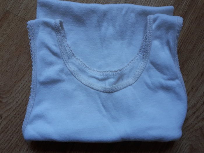 Sleeveless Vest. Age 9-10