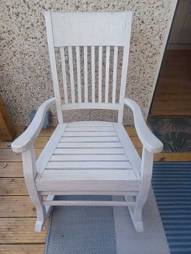 Rocking chair