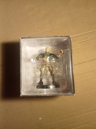eaglemoss  figure collection