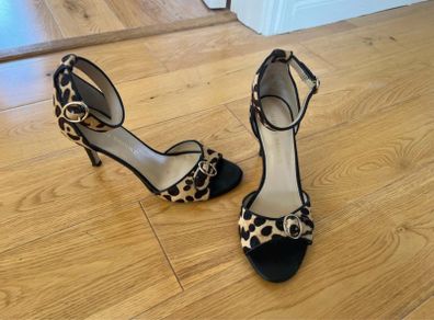 Leopard print high heels size 4.5