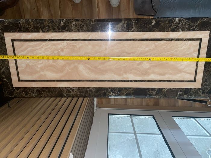 Marble Resign Hall Table mint condition