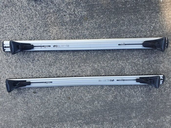 Roof bars