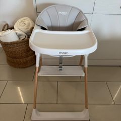MASH highchair bundle - white