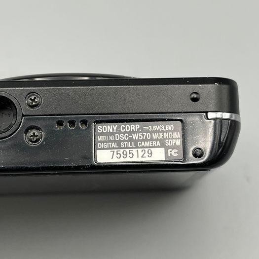 Sony DSC-W570 16.1MP Digital Camera Black - Full Kit