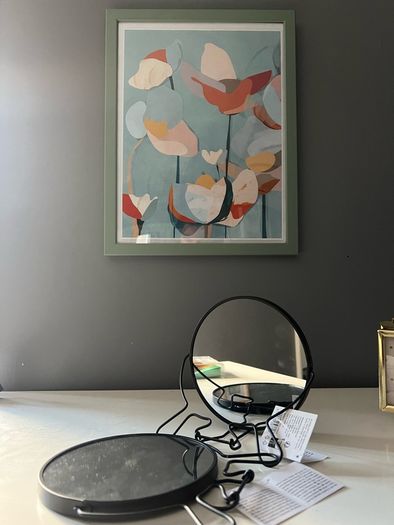 cosmetic mirror 2 reflective normal and with zoom