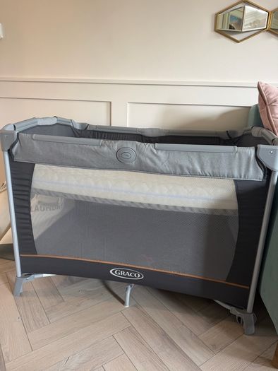 Graco contour travel cot and mattress