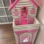 Doll house Image 2