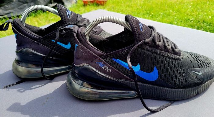 Nike  Air 270