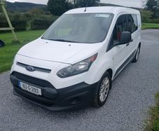 Ford Transit Connect Crew Cab