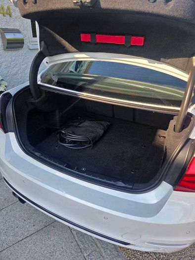 BMW 330e plug in hybrid