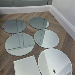 Mirror Plates Centrepieces