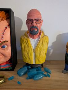 Walter White Bust - 3D Printed & Hand-Painted Resin Figure | 225 mm | Breaking Bad | Premium Collectible