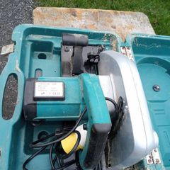 Makita 110 volt skilsaw