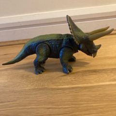 Interactive dinosaur