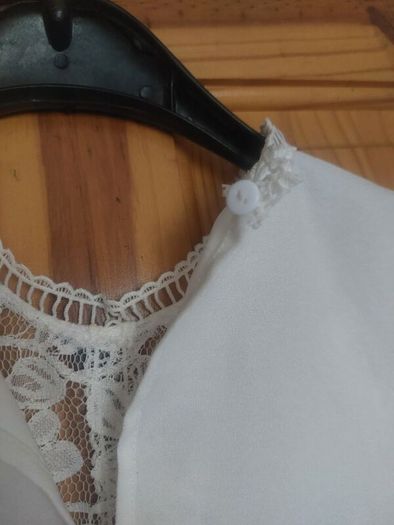 River Island vintage style lace top (free post)
