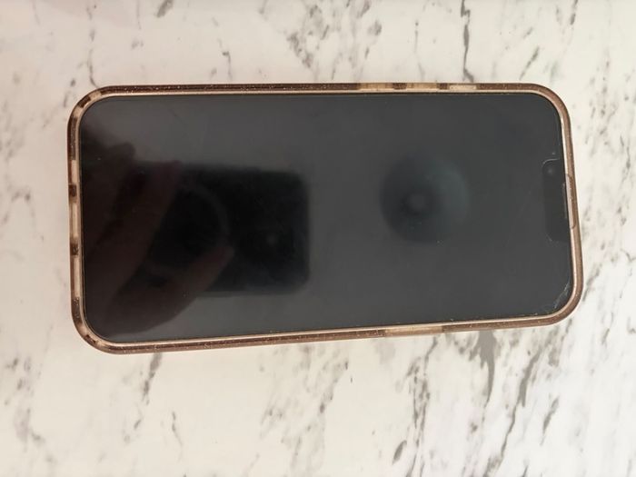 iPhone 14
