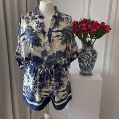 shorts and top set