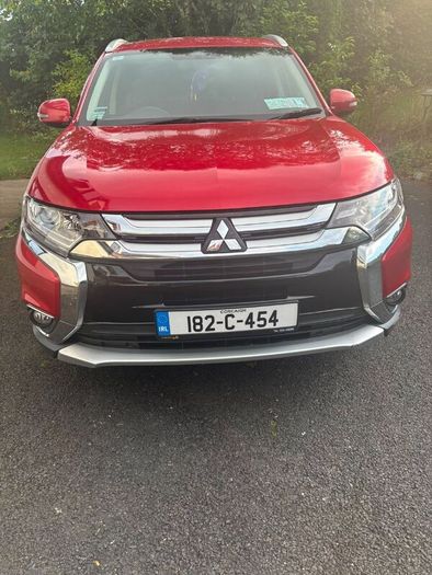 Mitsubishi Outlander 2018 Diesel 5 seater