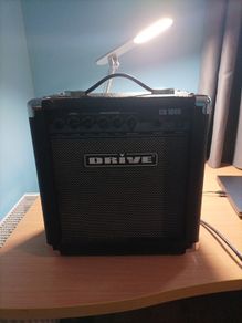 Drive CD100B 10W bass amp