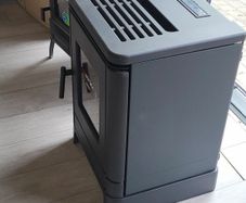 Wood pellet stoves and boiler stoves