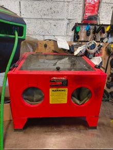 90l sandblasting cabinet
