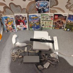 Wii bundle with 7 games