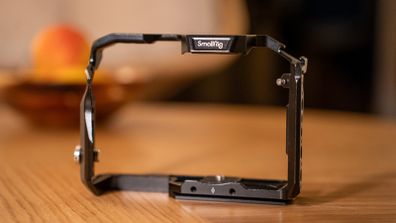 SmallRig 3784 Panasonic Lumix GH6 Full Cage with NATO Rail/Cold Shoe/ARRI