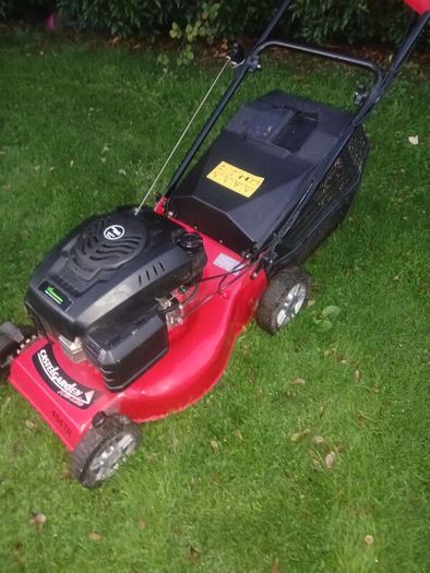 Castlegarden Self Drive Lawnmower