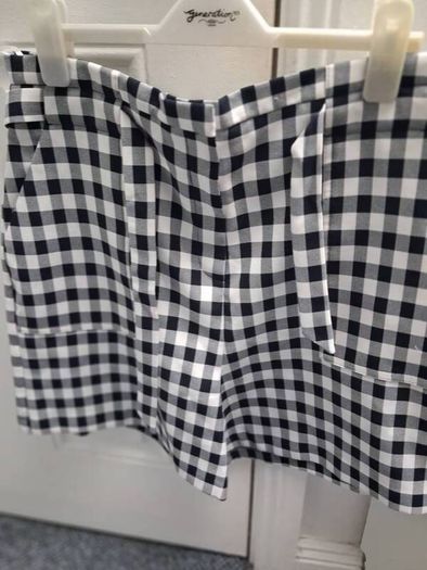 Ladies shorts