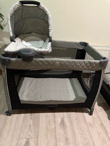 travel cot