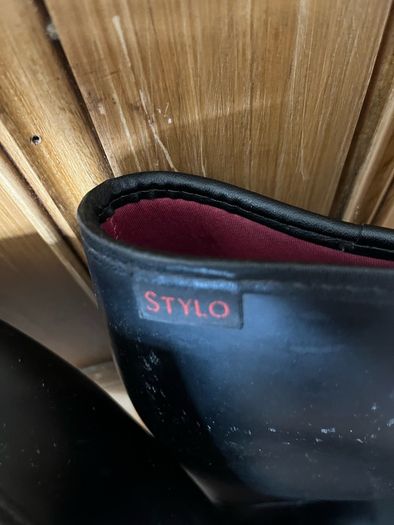 Riding boots