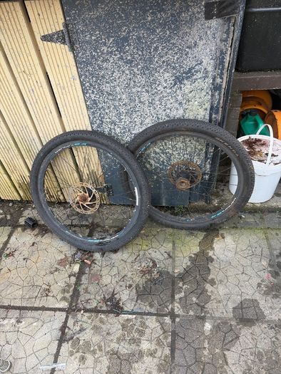 Bicycle wheels