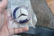 mercedes badge