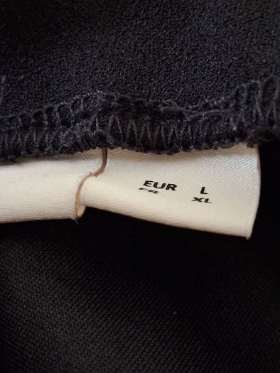 Short black trousers