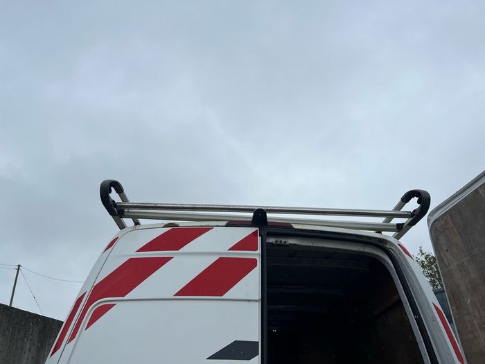 Roof rack and ladder