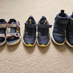 kids shoes size 11