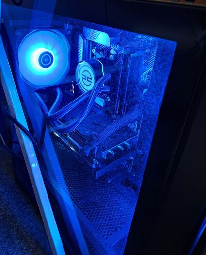 Gaming Pc - Amd Ryzen 5 5600x And Radeon Rx 7700